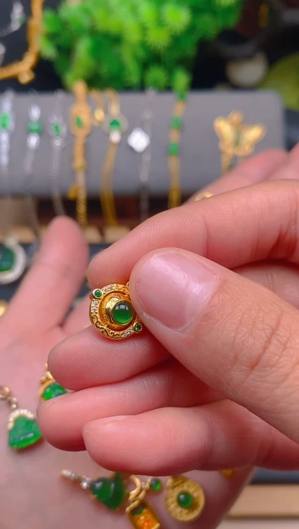 吊坠(不含链)银S925镶嵌翡翠小提溜