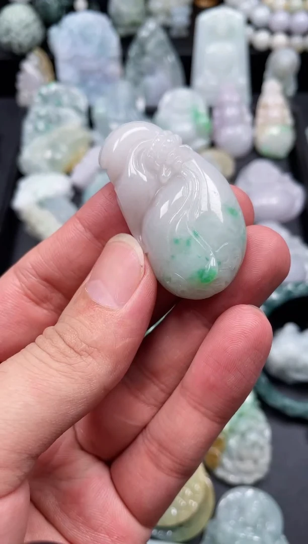 翡翠未镶嵌颈饰天然翡翠a货