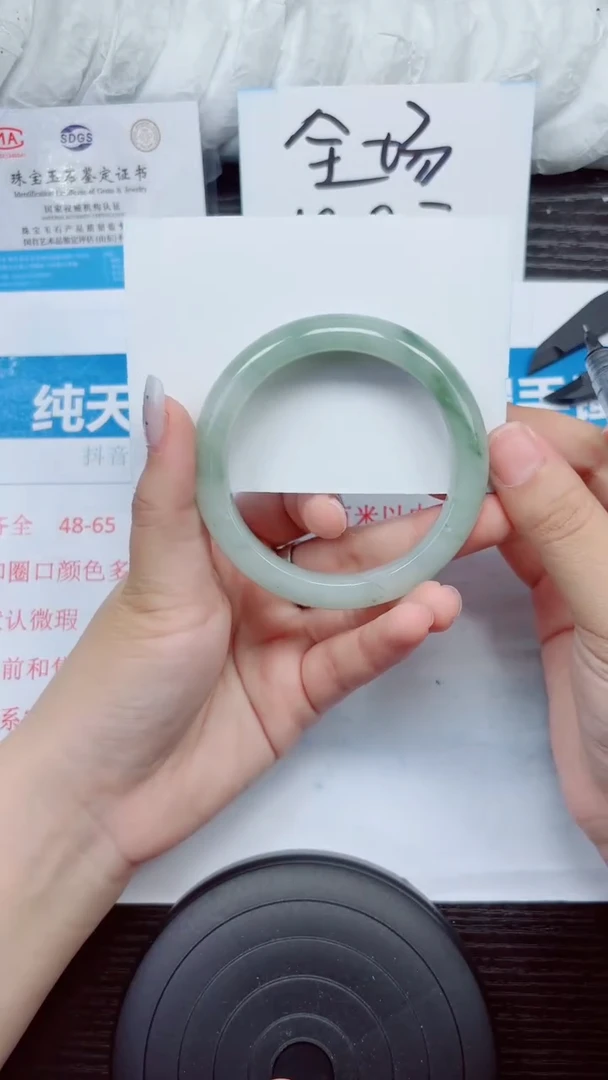 石英质玉手镯未镶嵌A181-58.59