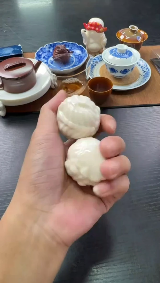 *S*n团狮 一对------------