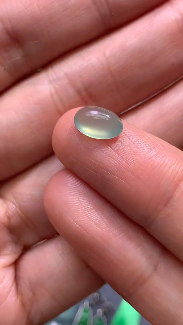 未镶嵌定制翡翠未镶嵌 定制翡翠