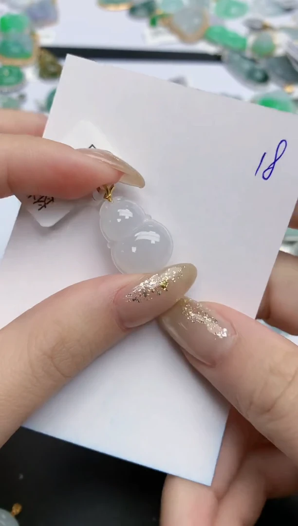 【闪购商品】翡翠颈饰18K金镶嵌天然缅甸翡翠A货