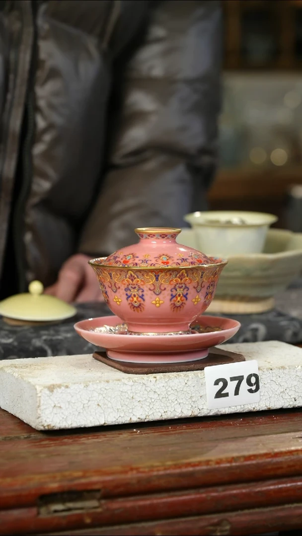 瓷片笑****看标题标题标题标题