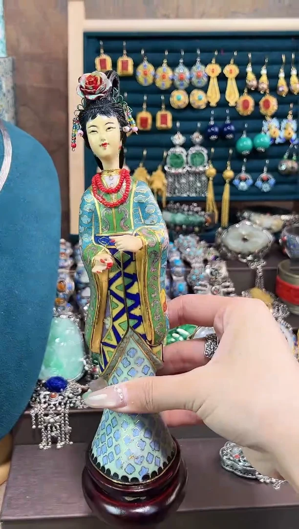 非遗手工景泰蓝美人