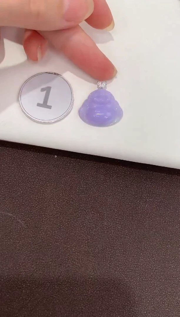 翡翠18K金镶嵌颈饰天然缅甸a货翡翠