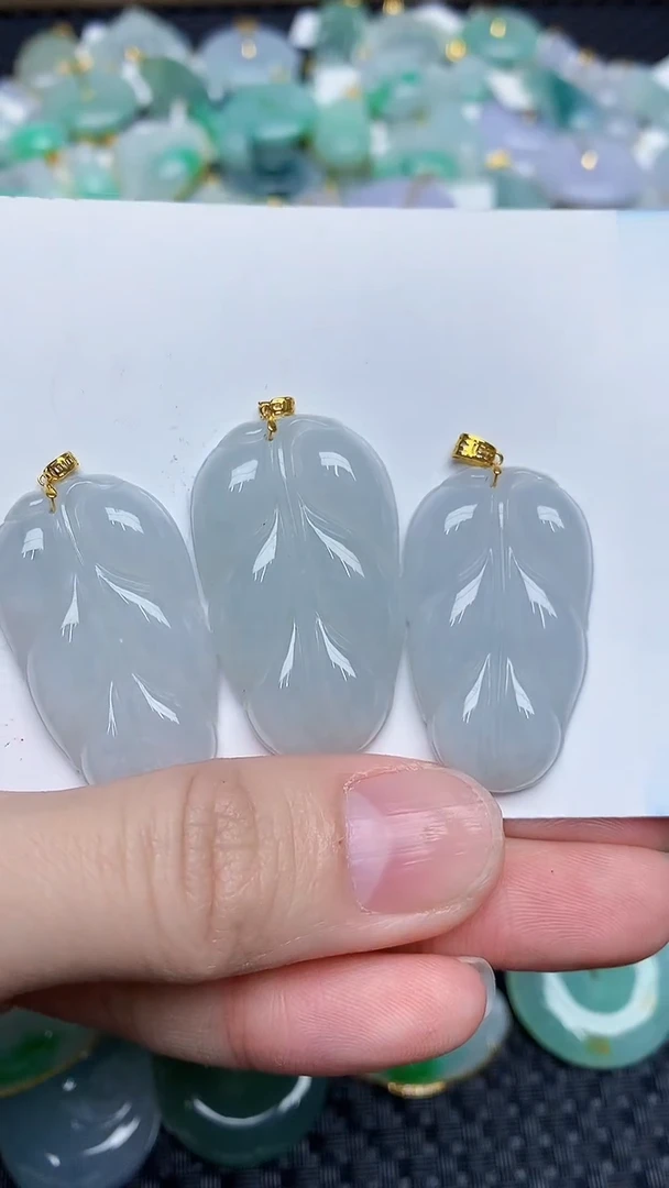 【闪购商品】翡翠颈饰18K金镶嵌452345345345