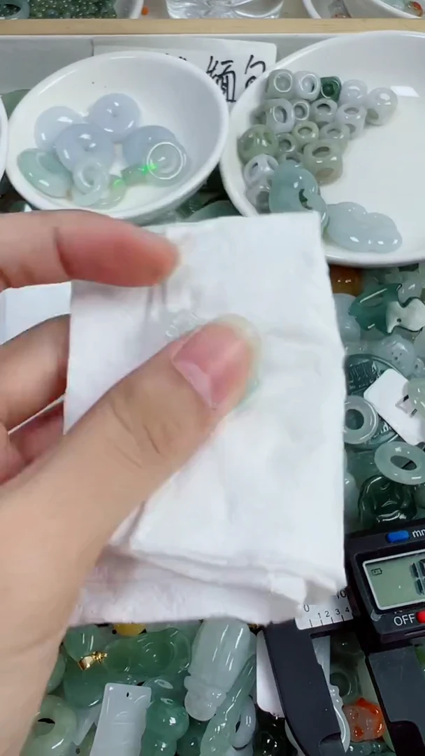散珠翡翠402号链接，A货翡翠