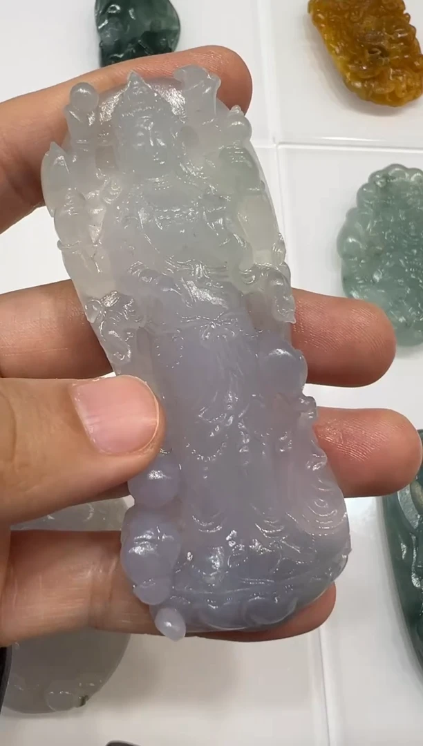 未镶嵌定制翡翠千手