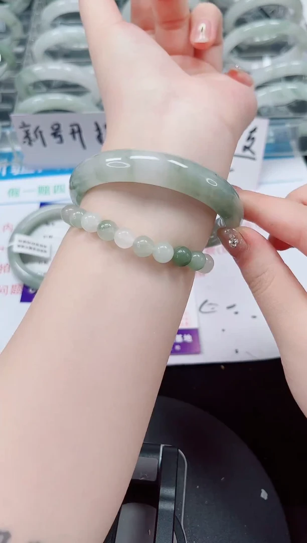 未镶嵌手镯石英质玉25-59/60