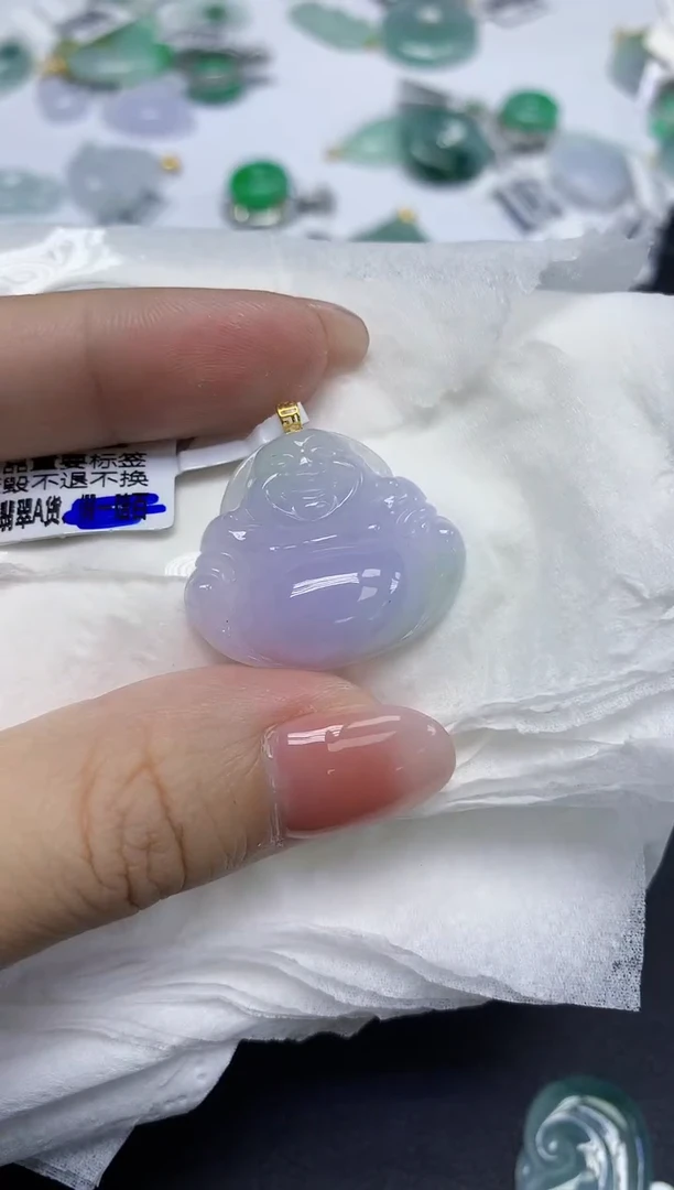 颈饰18K金镶嵌翡翠天然缅甸翡翠A货多样性发一件
