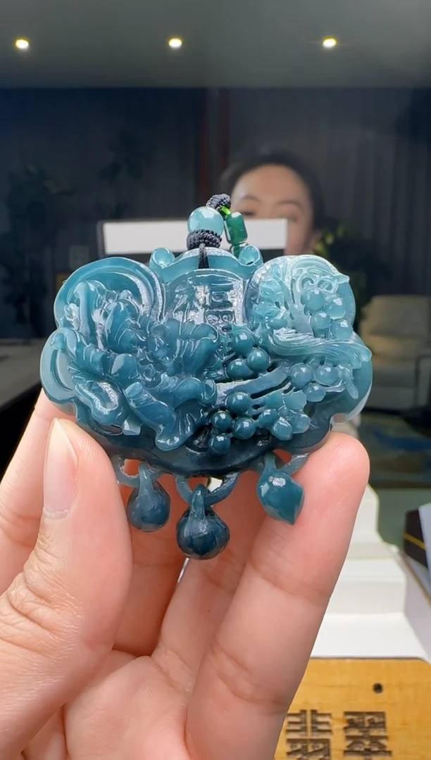 【闪购商品】翡翠吊坠(赠链)未镶嵌多样性发一XM@@WS1SS01417