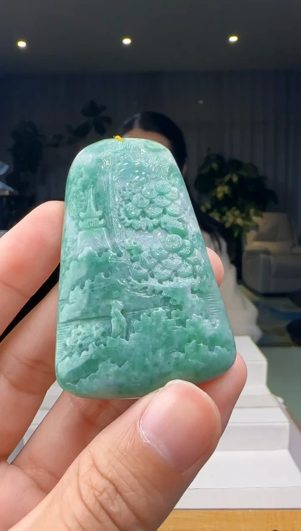 【闪购商品】翡翠吊坠(不含链)未镶嵌XM@@960Q3J12655