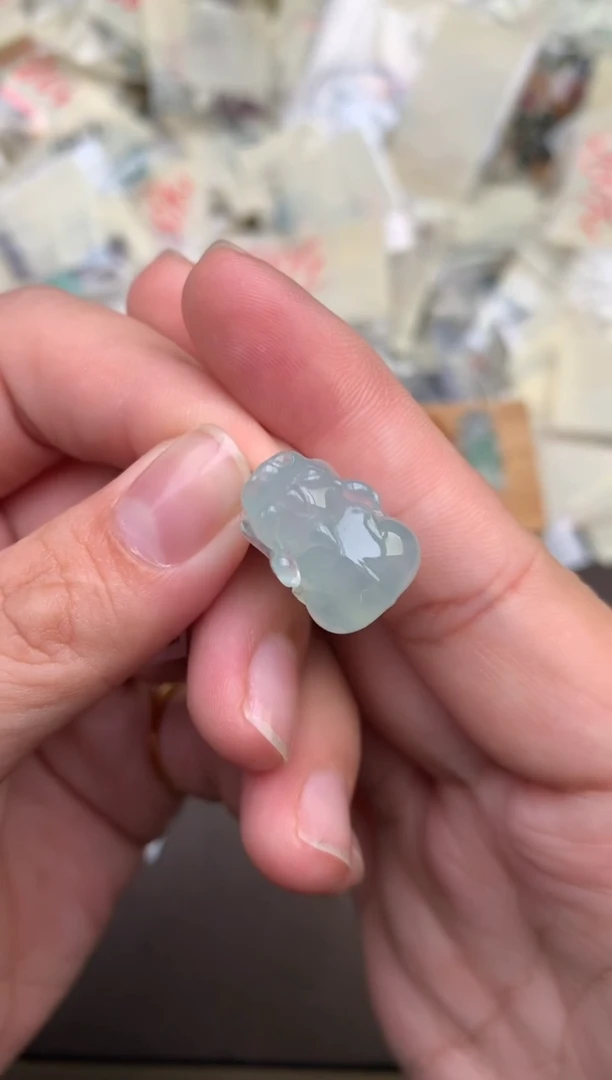 翡翠挂件未镶嵌—
