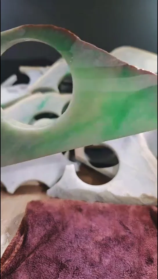 裸石翡翠缅甸翡翠A货花86