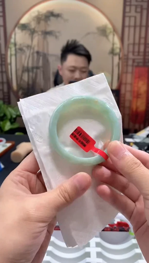 未镶嵌手镯翡翠000058250
