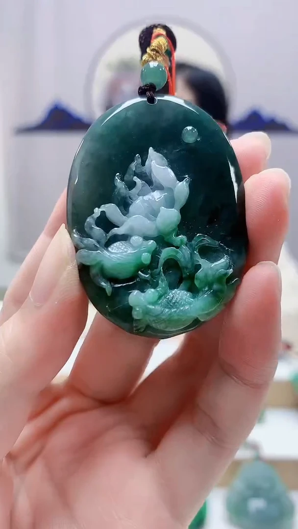 未镶嵌定制翡翠4852zm-毛货挂件25荷叶鱼