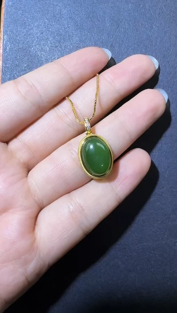 【闪购商品】和田玉吊坠(不含链)银S925镶嵌蛋面吊坠