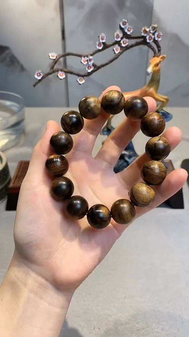 沉香手串白棋1.7孤品