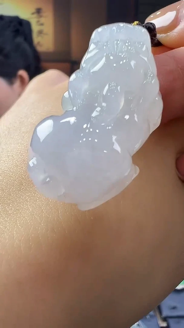 未镶嵌挂件翡翠貔貅