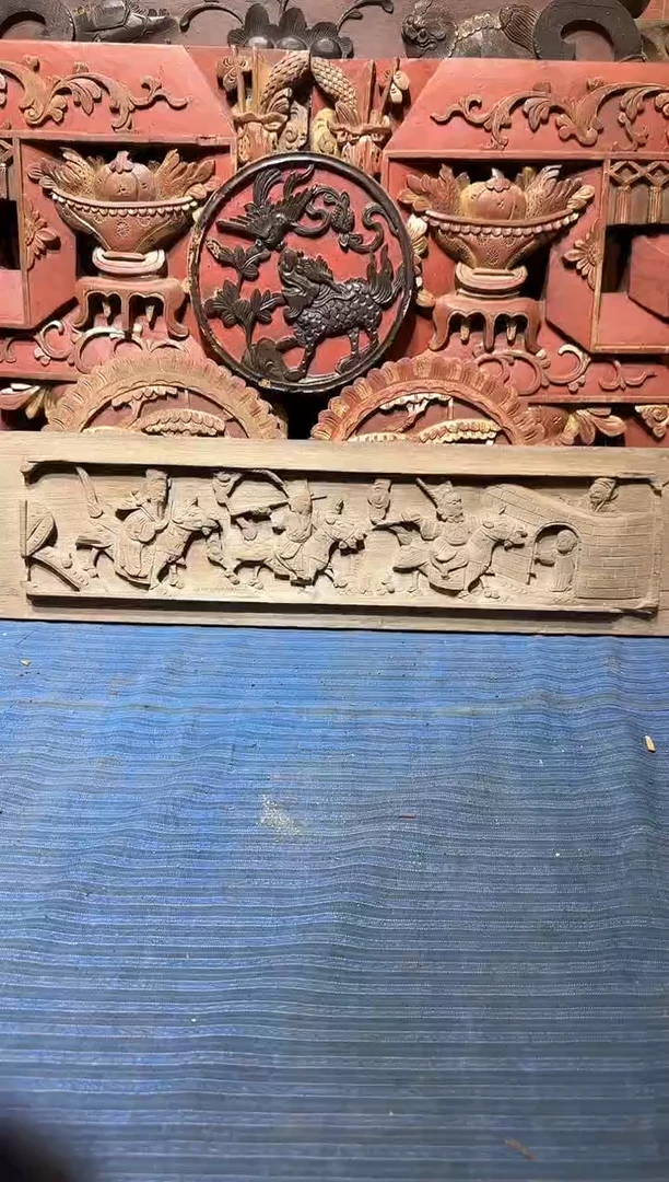 香樟木心**光东阳老木雕