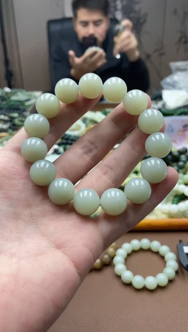 未镶嵌手串和田玉新疆且末天空蓝14