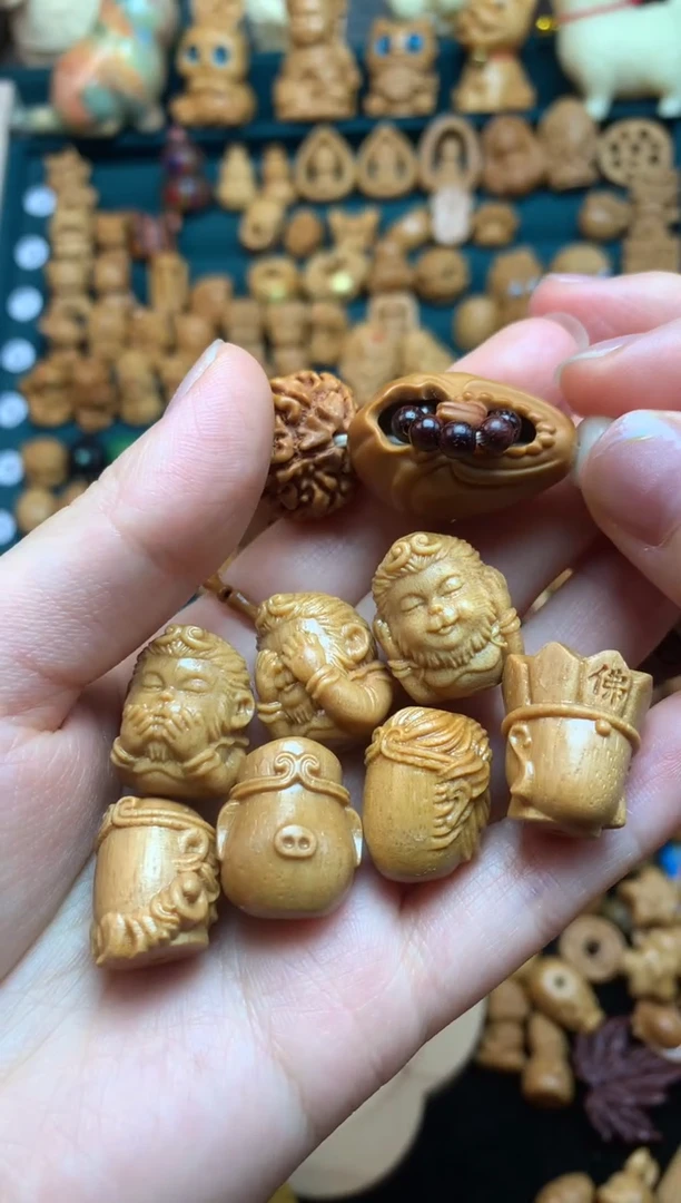 【闪购商品】檀香木...............