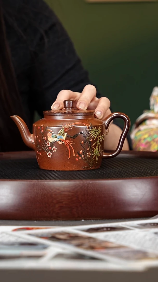 茶壶紫砂128杨建英 折肩宫灯 郎红窑宝250cc