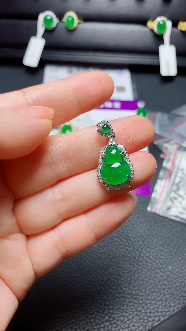 银S925镶嵌戒指翡翠 天然翡翠A货s925银镶