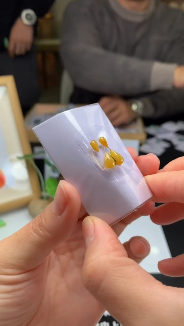 【闪购商品】定制翡翠未镶嵌吊坠-85347