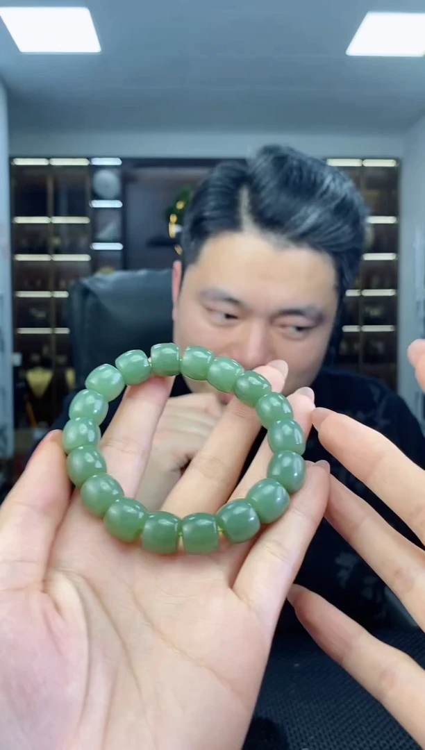 【闪购商品】和田玉手串未镶嵌直切卡12