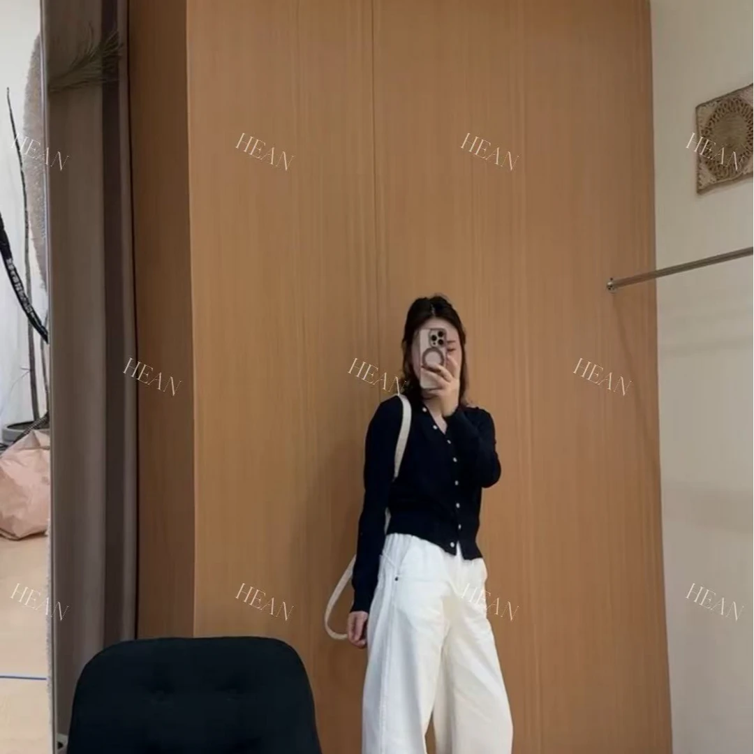 HEAN/禾桉 法式提气质 复古简约基础V领小细节显瘦舒适针织开衫女