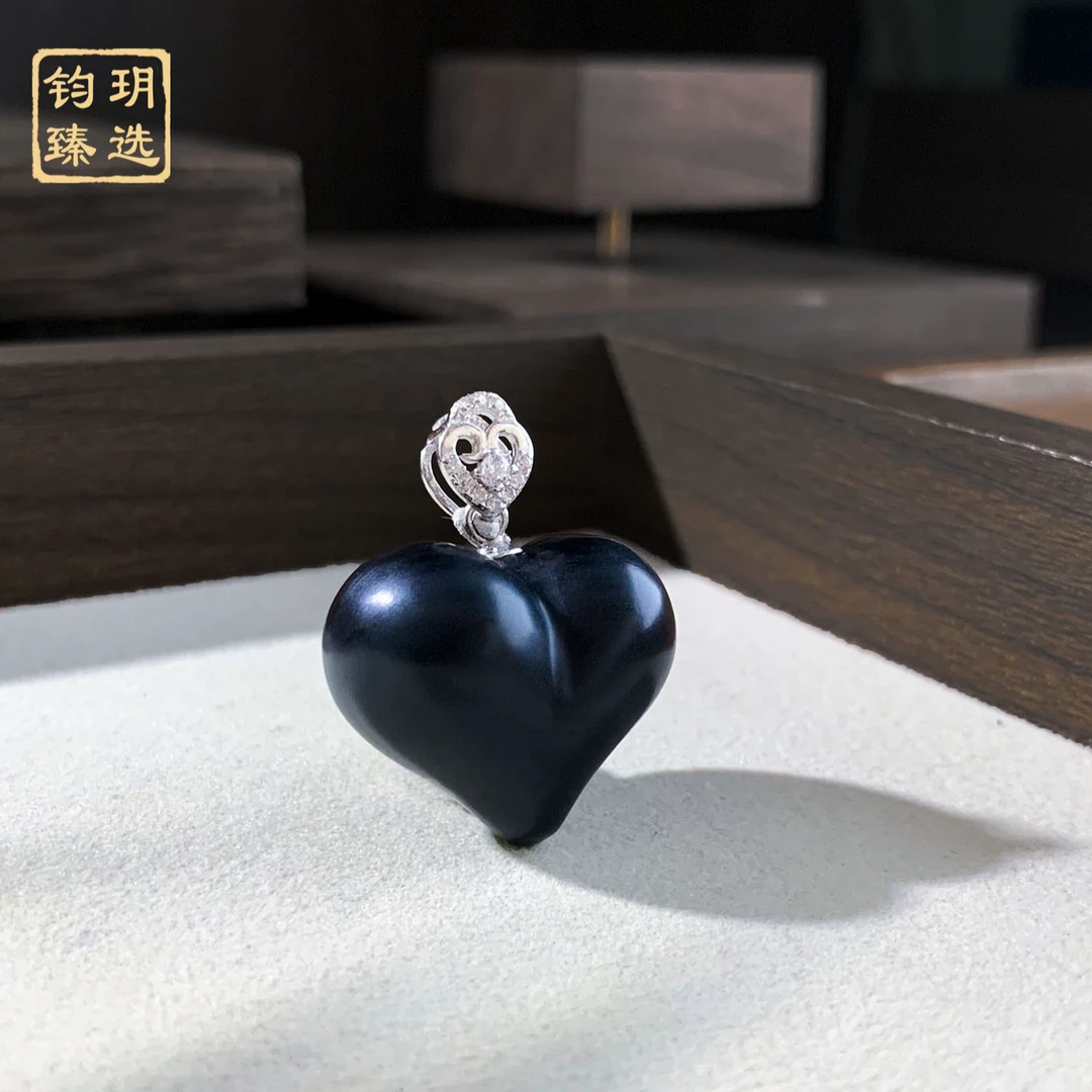 【思嘉专属】穿搭系列 · 墨玉屁桃(单吊坠)| 多样性发一 GW0003
