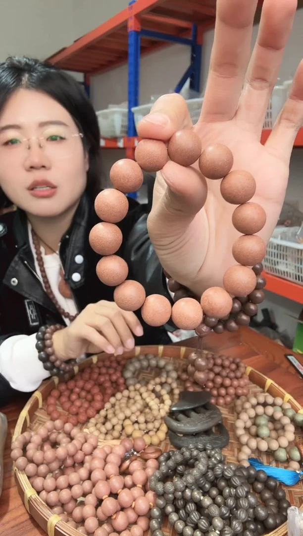 泥塑龙涎玫瑰1.3素珠手串