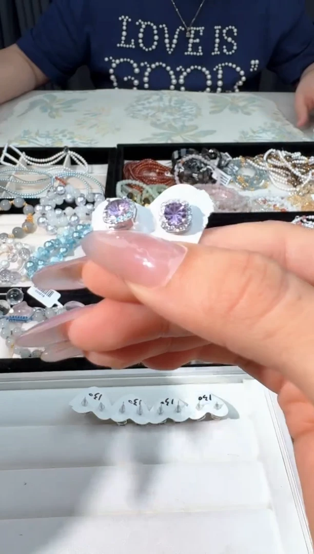 水晶手链未镶嵌Z008紫水烟花切耳钉