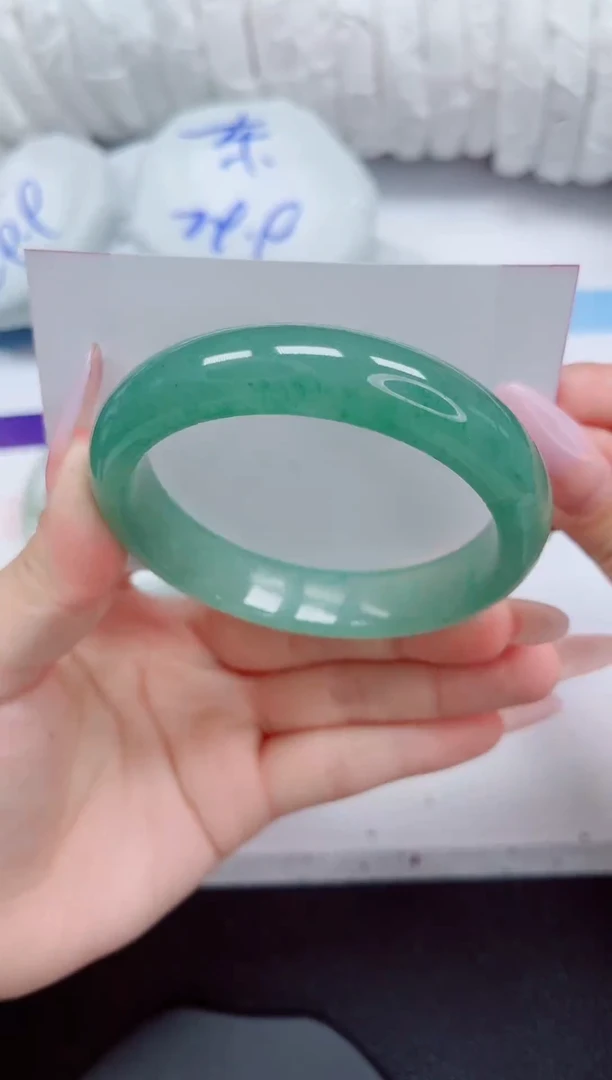 石英质玉手镯未镶嵌75-58/59