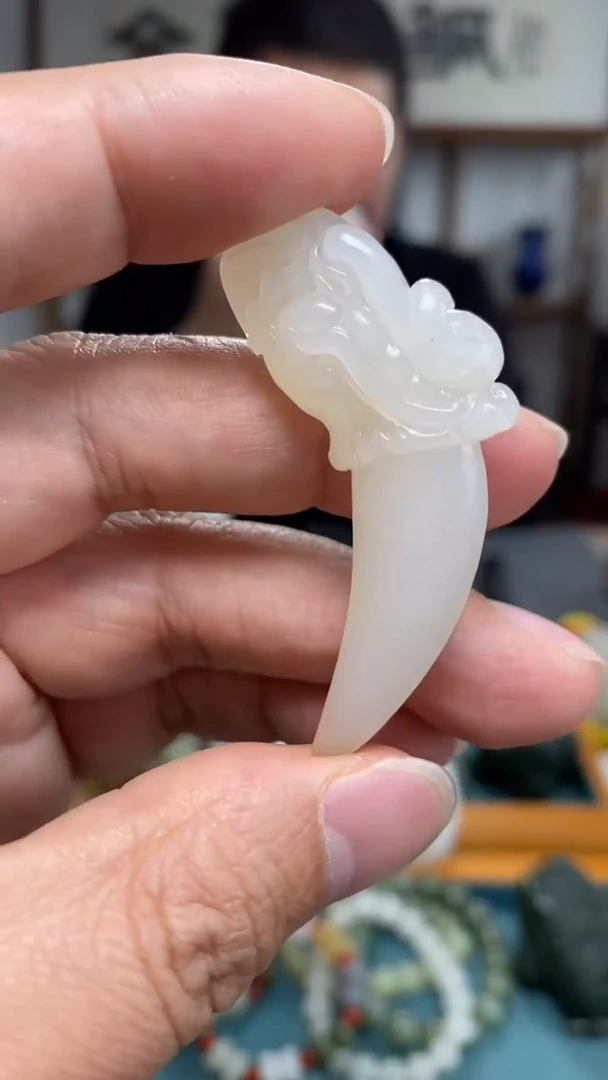 颈饰未镶嵌和田玉74