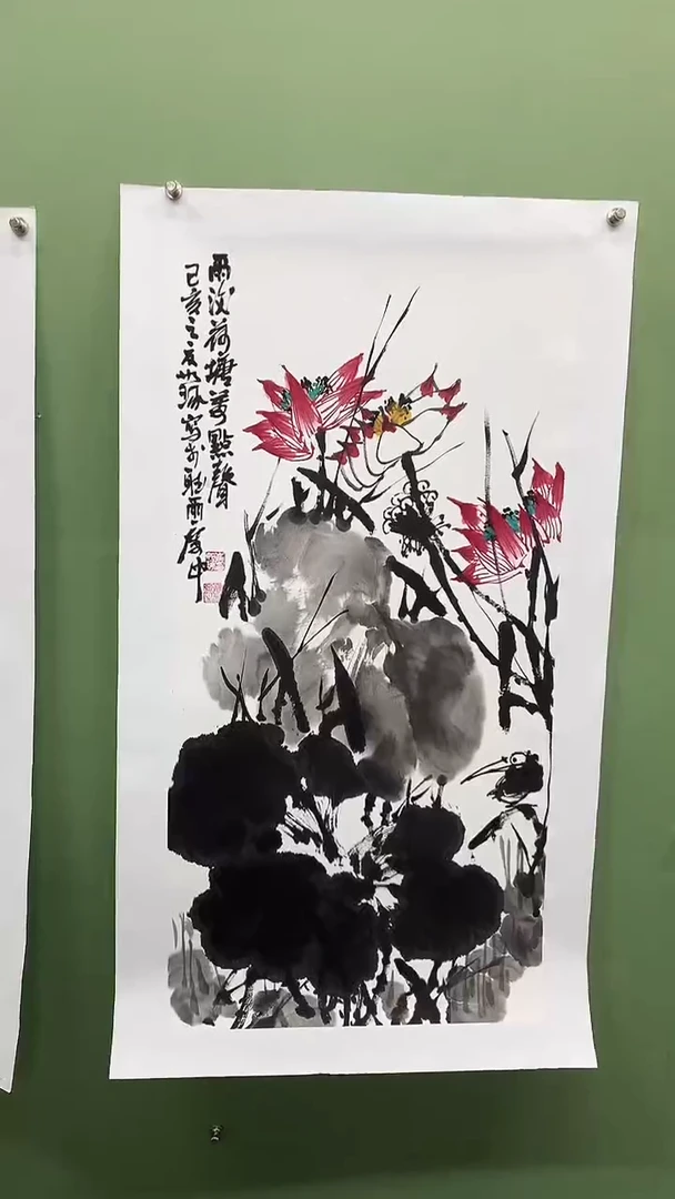 竖款精品三尺花鸟荷花，雨