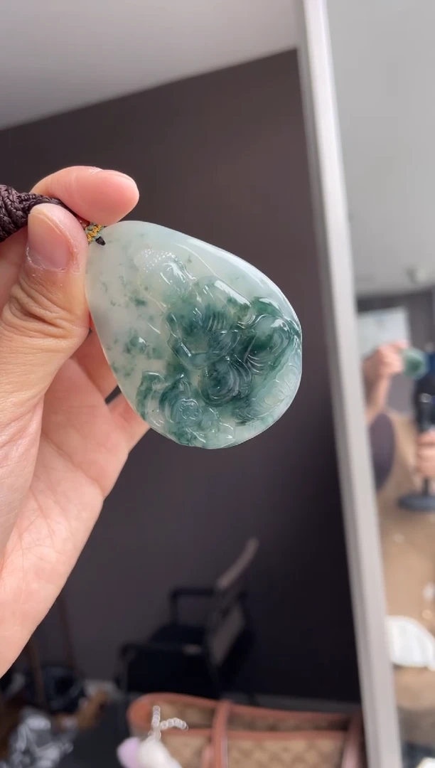 吊坠(不含链)未镶嵌翡翠天然缅甸A货翡翠