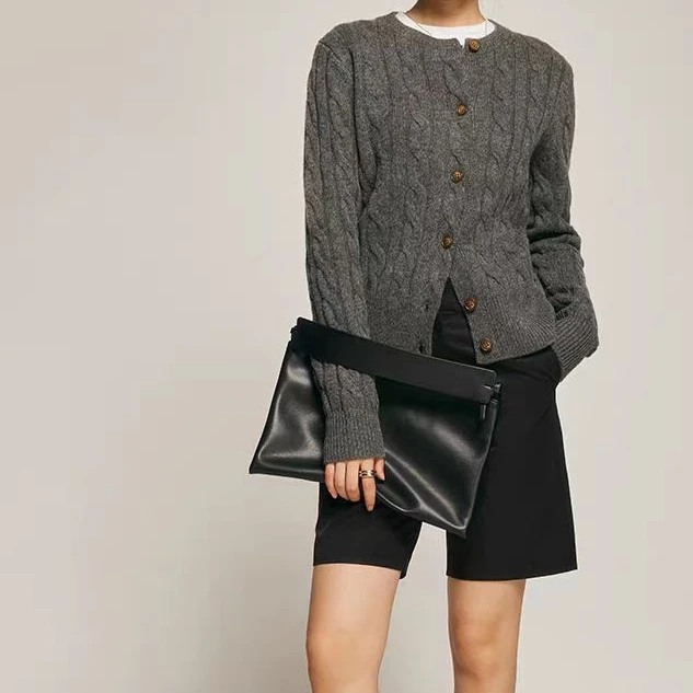 气质时尚针织开衫长袖短款时尚黑色复古圆领秋冬休闲显瘦简约0822