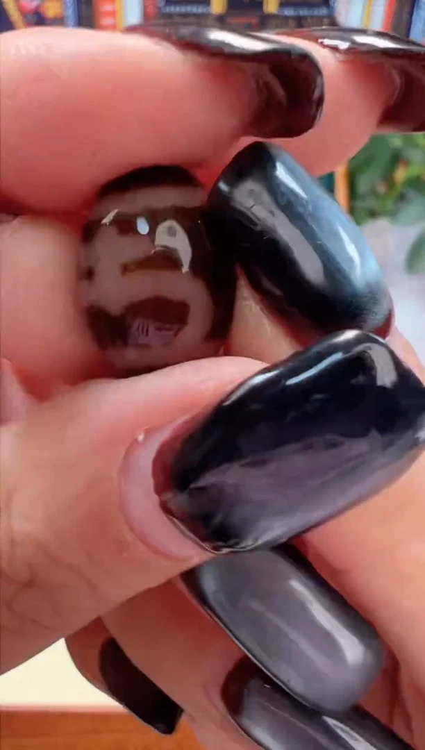 玛瑙/玉髓（覆膜）颈饰未镶嵌20.（微瑕）