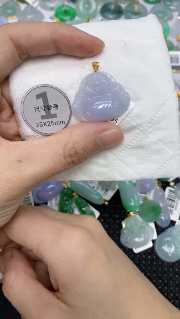 颈饰18K金镶嵌翡翠1111111