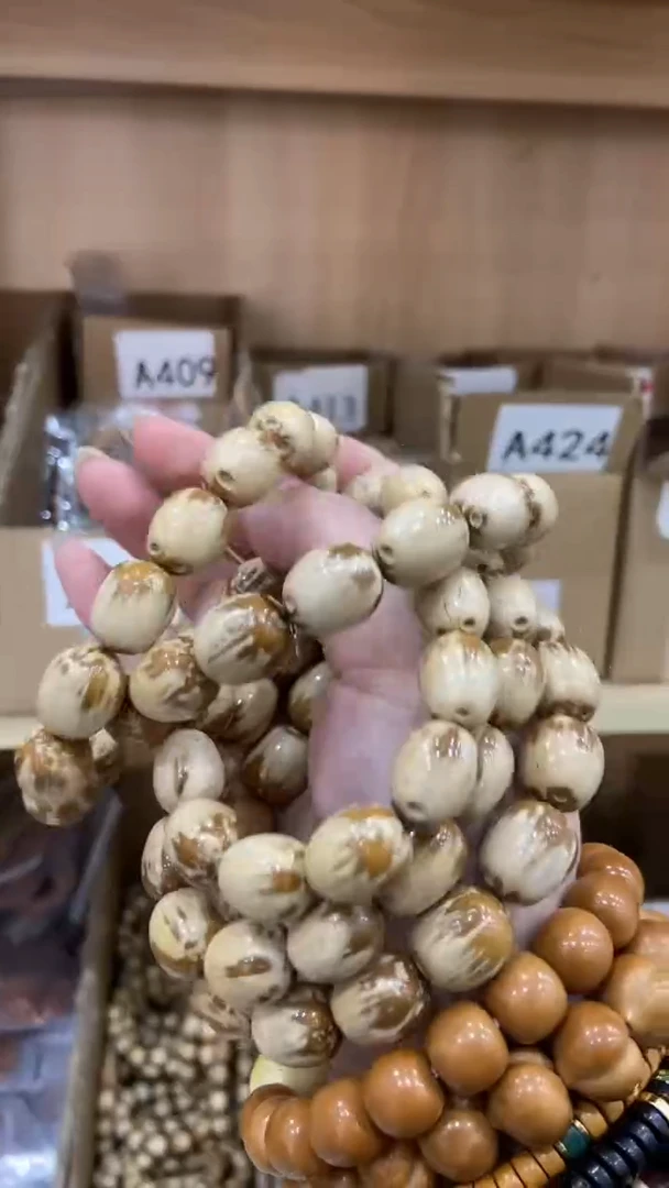 手串猴头核桃W**r紫金鼠