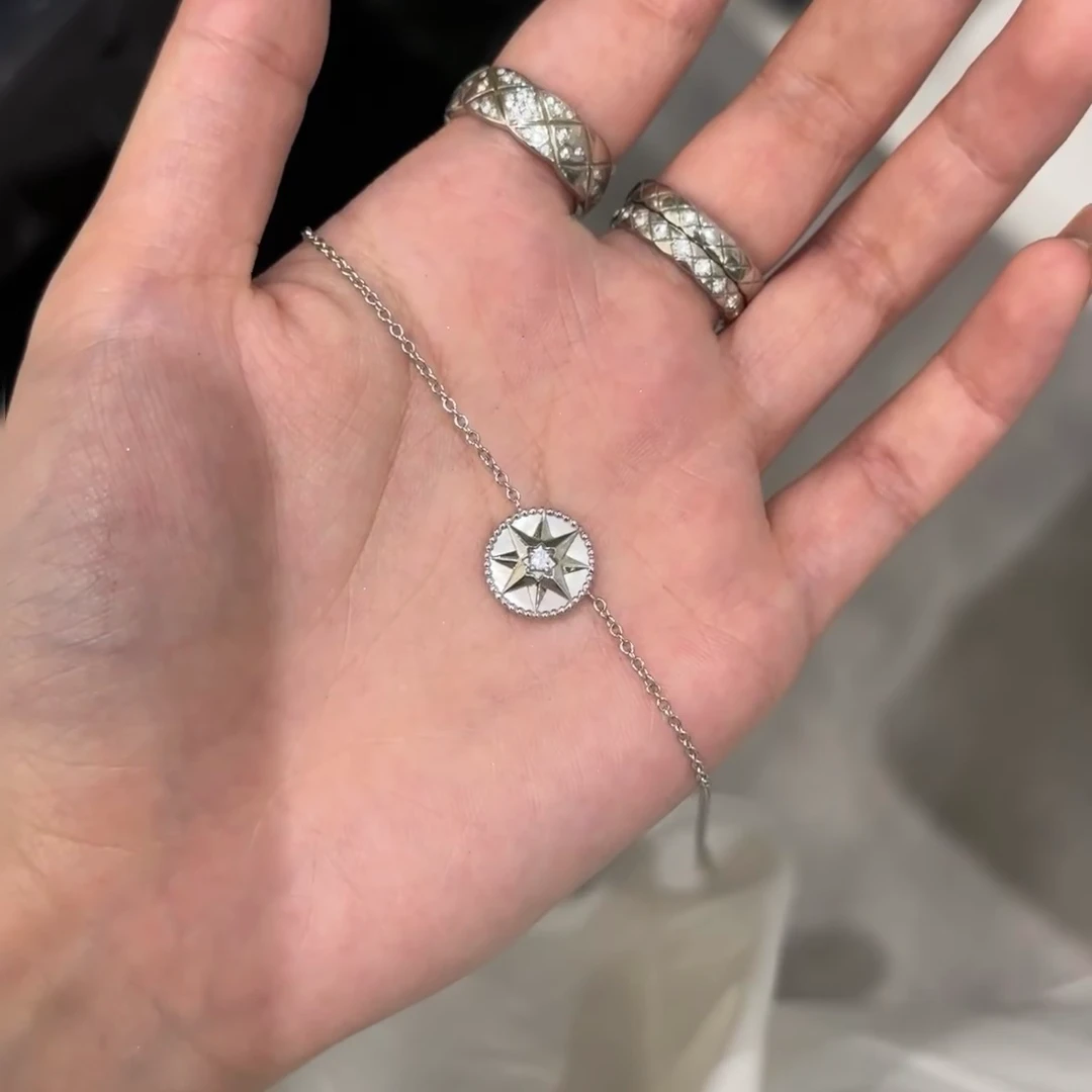 合金项链 v金版本 C和D罗盘 项链 八芒星项链