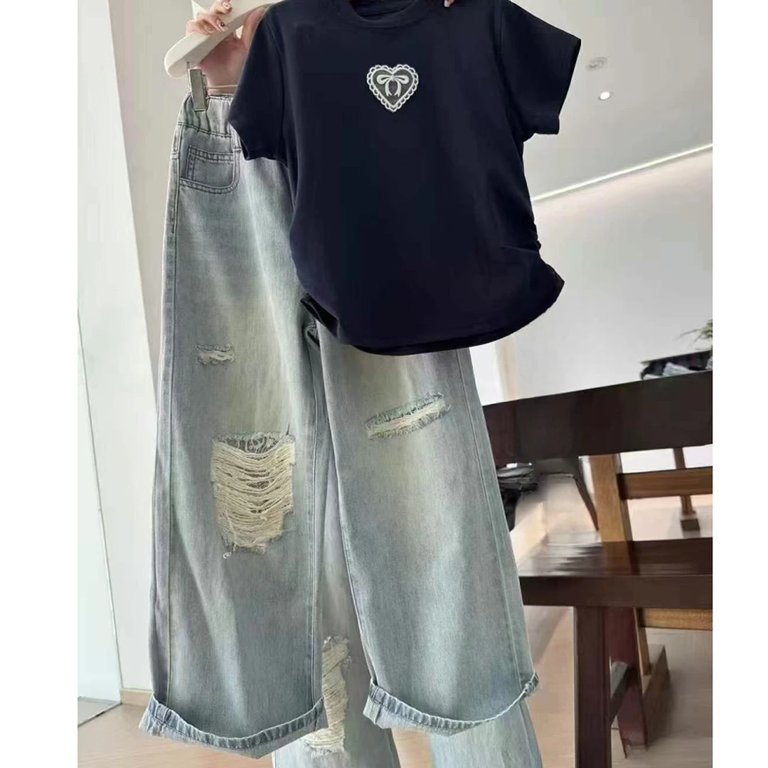 【豪宝贝】2025春夏款破洞直筒牛仔裤7572