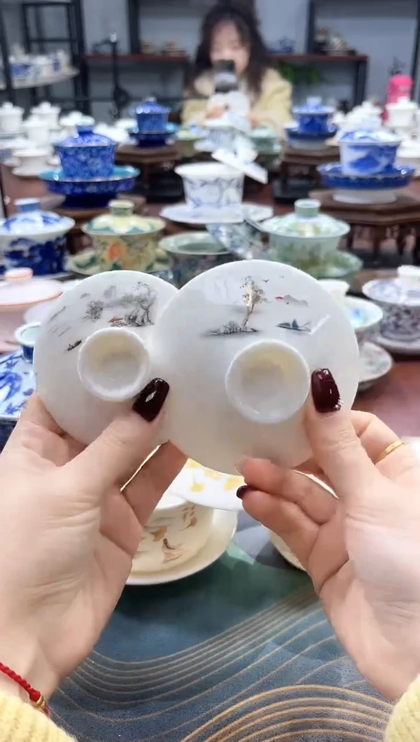 【闪购商品】大号迎客松盖子一个+中号山里人家盖子一个