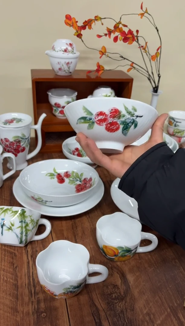 景德镇手绘釉中彩（食品级）小斗笠碗