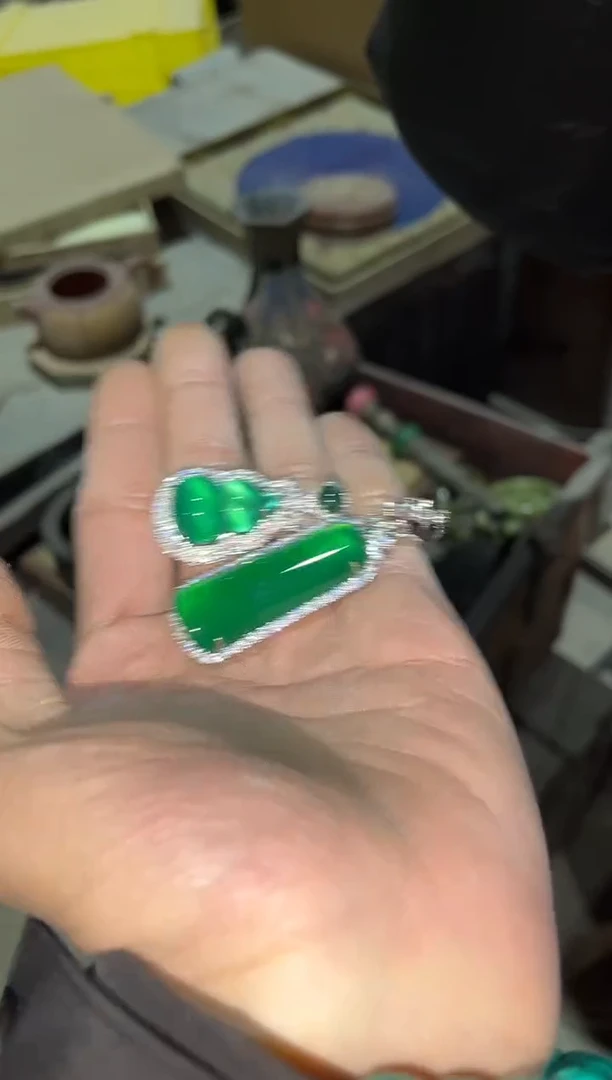 【闪购商品】翡翠颈饰未镶嵌雅琪精品专属链接80