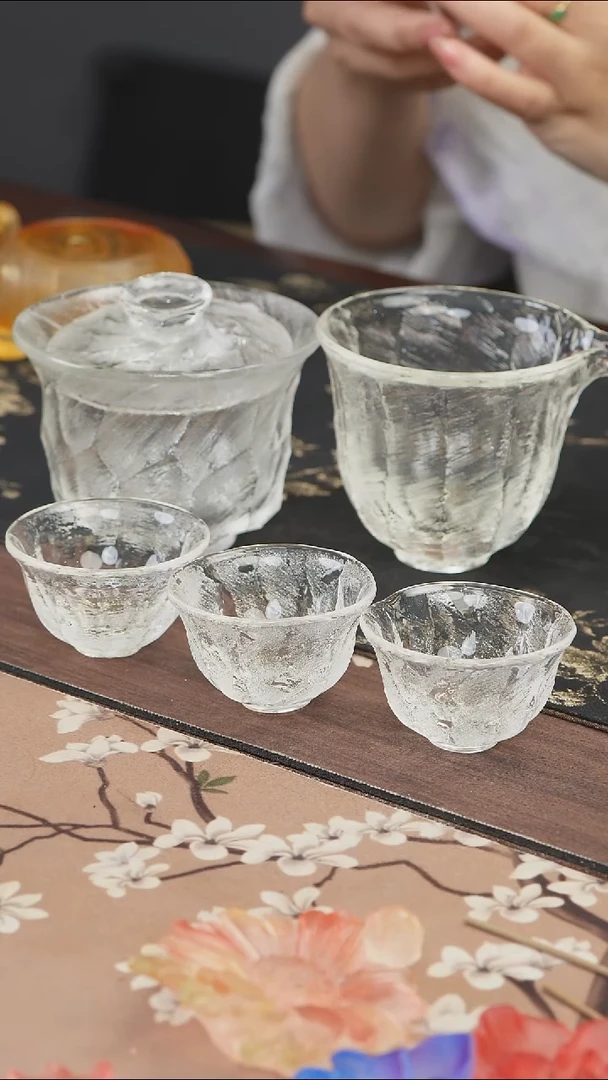 手工艺品琉璃活*?宋直两才盖碗1君子公道1洛琛杯3