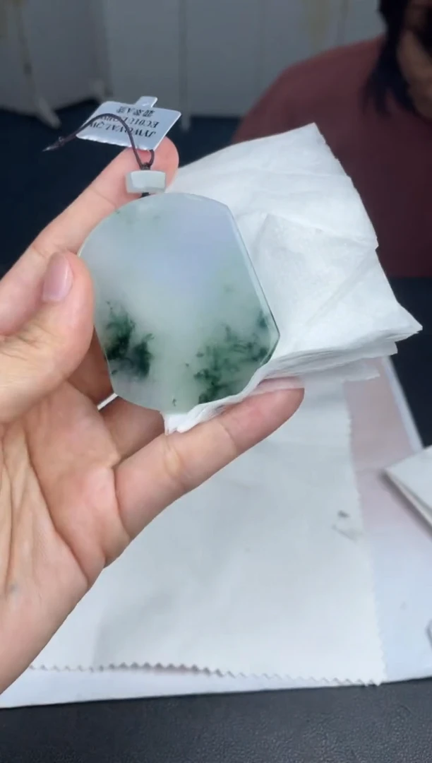 定制翡翠未镶嵌06-06HDJT0156039