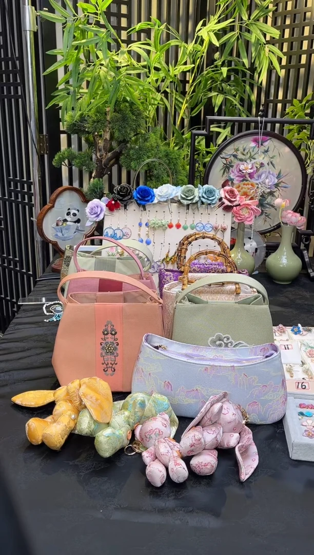 织绣f****7非遗绒花手工饰品